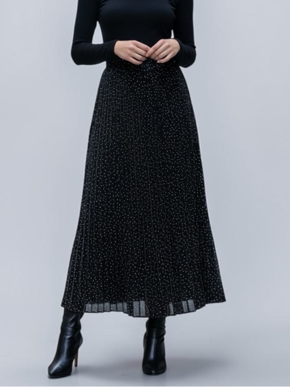 Jon & Anna Contemporary Black Polka Dot Pleated Maxi Skirt Size Medium